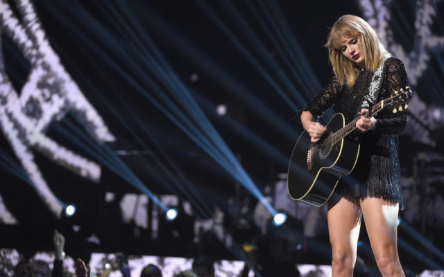 Taylor Swift Donates $1 Million To Aid Tennessee Tornado Relief